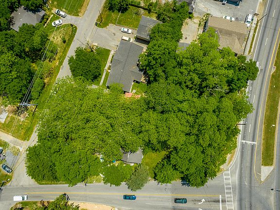 2nd image of 107 Lakeview Dr #57-058