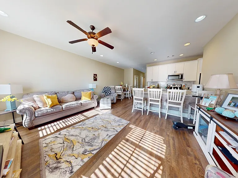 3855 Academy Dr #602 — Photo 4