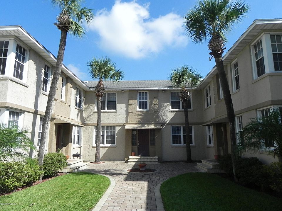 1st image of 319 1ST Avenue N #1E