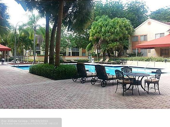 5th image of 1103 Coral Club Dr #1103
