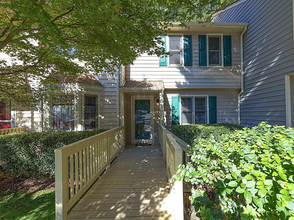 1st image of 6502 Thetford Ct