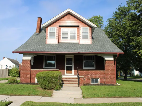 737 N Union St, Fostoria, OH 44830