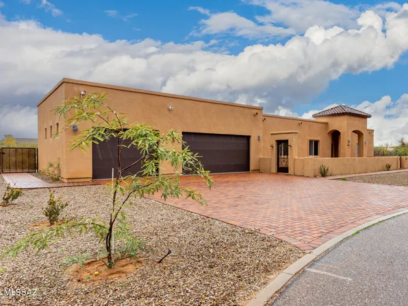 15011 N Gangarebo Pl, Tucson, AZ 85739