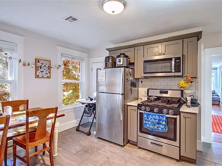 43 Trenton St #2 — Photo 11