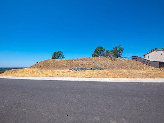 4th image of 990 Belfiore Ct