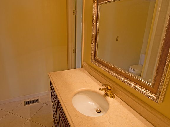 5th image of 3633 W Club Colony Dr
