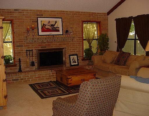5th image of 15506 ELM PARK DR