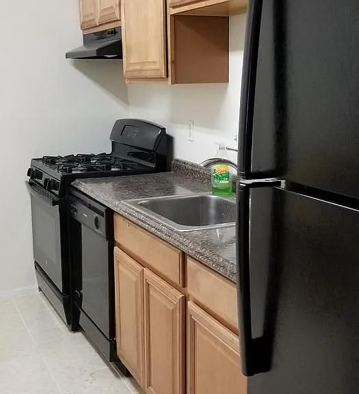 491 N Armistead St #101 — Photo 2
