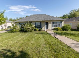 1900 Field St, Columbia, MO 65203