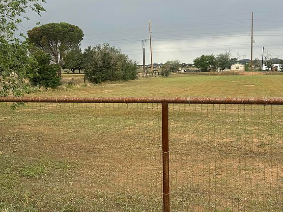 5th image of 920 Carolita Ct