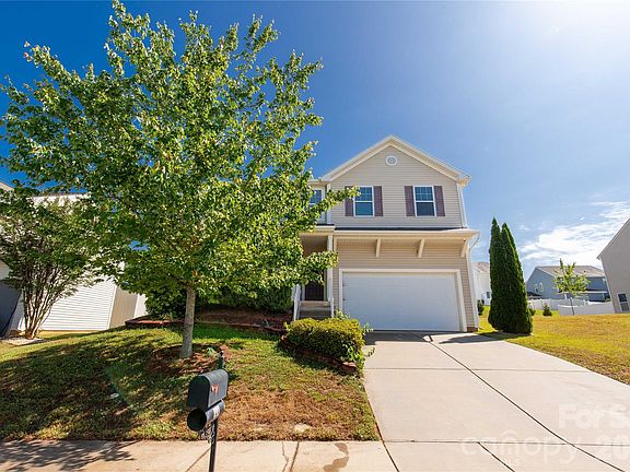 2nd image of 493 Dutch White Dr