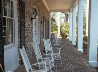 905 Santee Dr, Florence, SC 29501