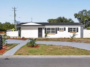 13589 120th St, Seminole, FL 33778