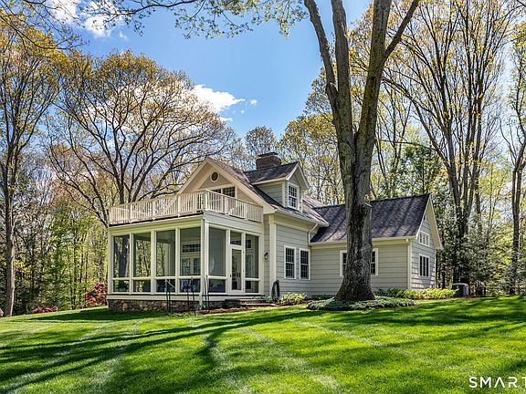 3rd image of 18 Curtis Road