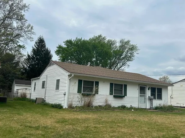 2107 Maplehurst Ave, Mishawaka, IN 46545