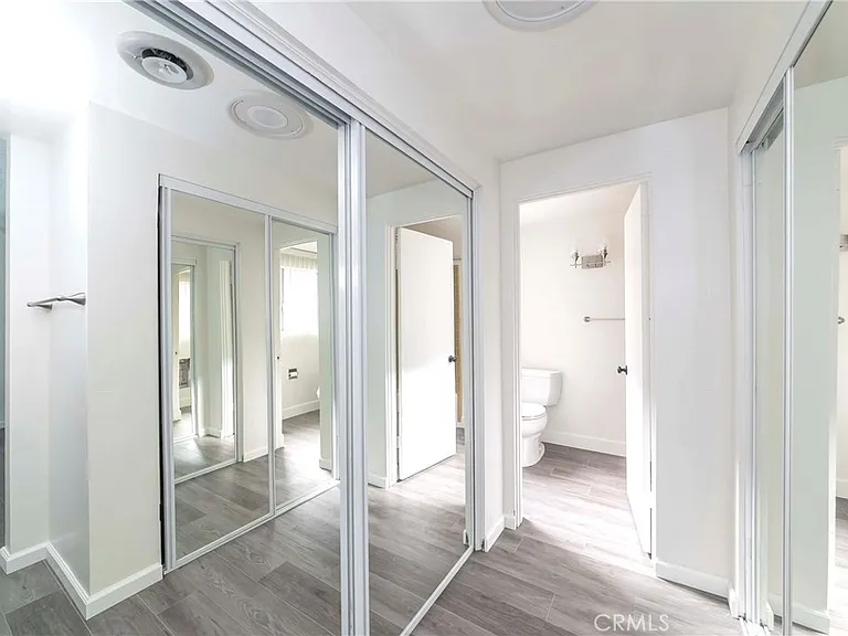4610 Rockbluff Dr — Photo 24