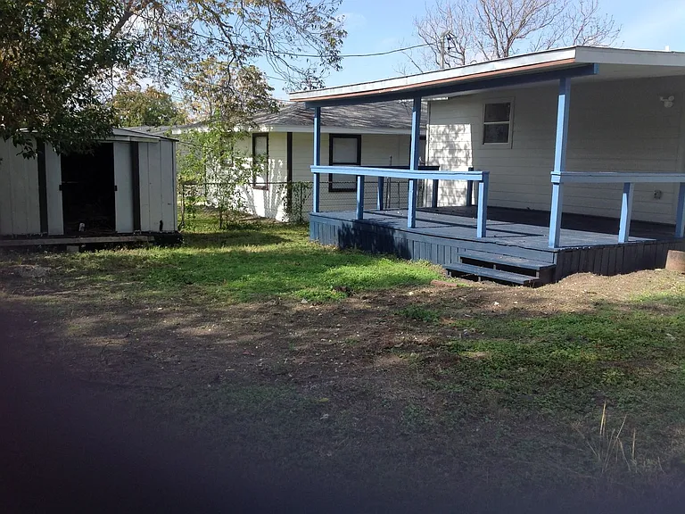 206 Hub Ave — Photo 16