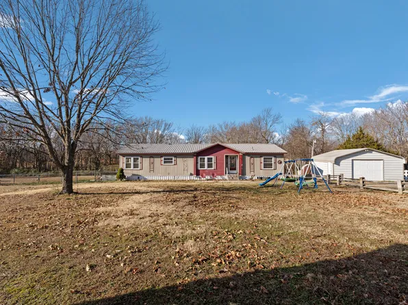 61901 E 288th Ln, Grove, OK 74344