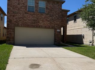 9707 Raisbeck Pl, Houston, TX 77044