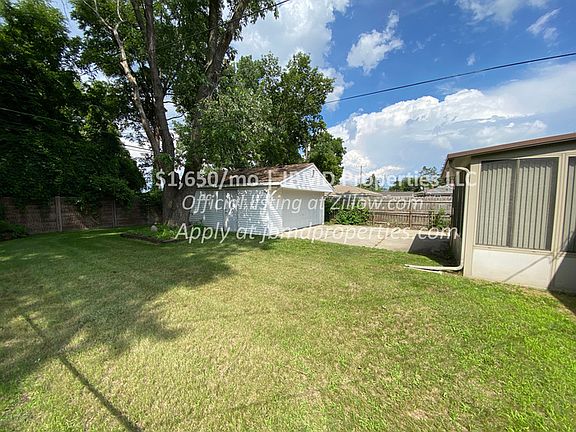 4th image of 24960 N Sylbert Dr