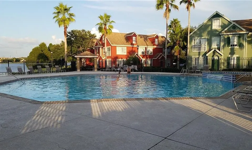 5610 Pinnacle Heights Cir #212