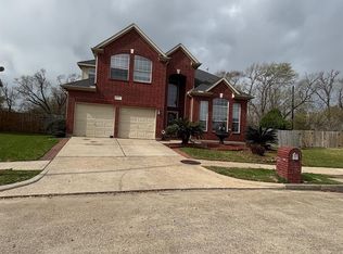 226 Persimmon Dr, Baytown, TX 77520