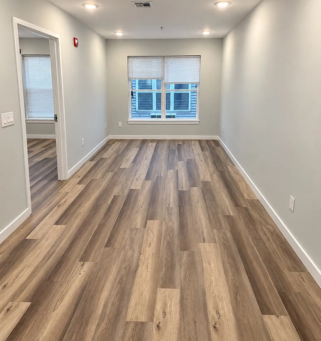 1 bed, $1,718 — Photo 4