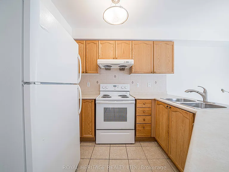 344 Castlemore Ave — Photo 11