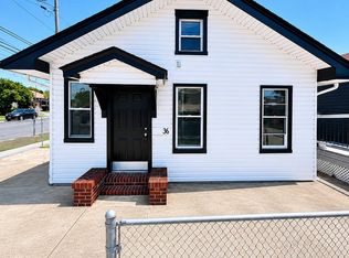 36 Walnut Rd, Inwood, NY 11096