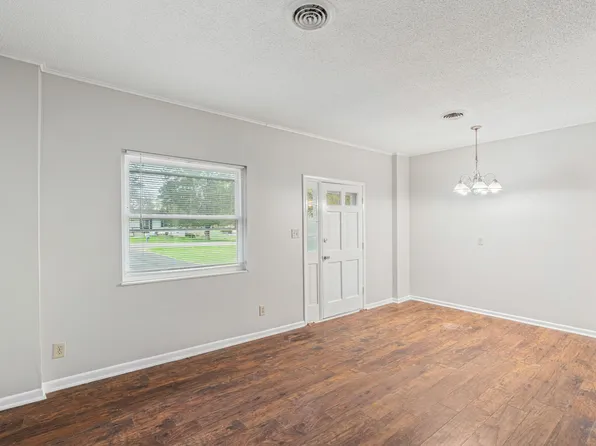 1134 Ferd Hickey Rd APT 1, Knoxville, TN 37909