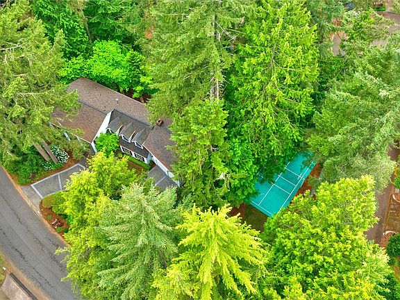 3rd image of 3315 129th Avenue NE