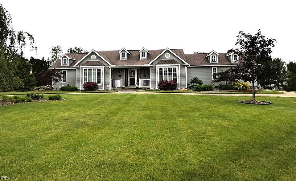 1st image of 25 Russo Ave