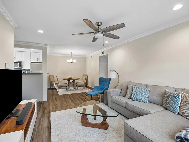 1311 Antoine Dr #178 — Photo 3