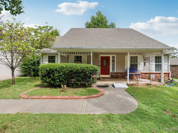 104 Oak Ridge Dr, Cleveland, OK 74020