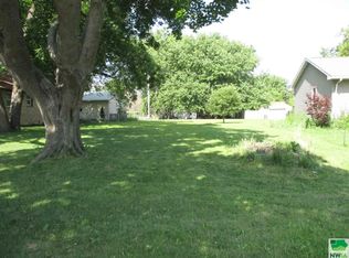 112 Benson St, Alta, IA 51002