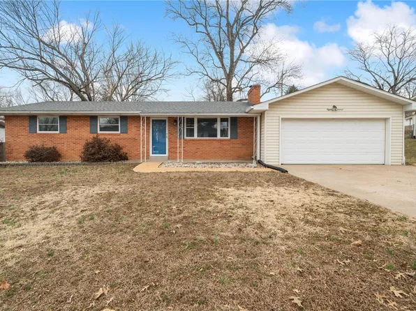 1800 Lawanda Dr, Cape Girardeau, MO 63701