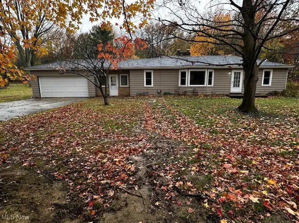 10488 Dewhurst Rd, Elyria, OH 44035