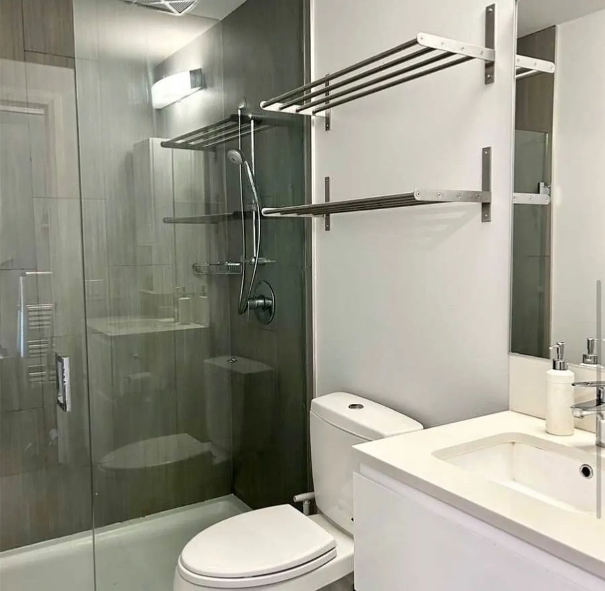 2 bed, $2,500 — Photo 4
