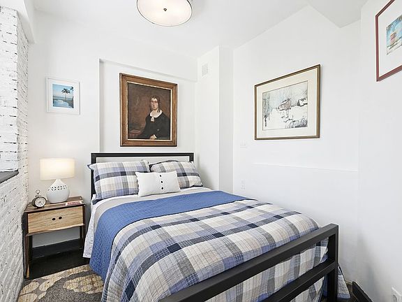 5th image of 57 Montague St APT 9H