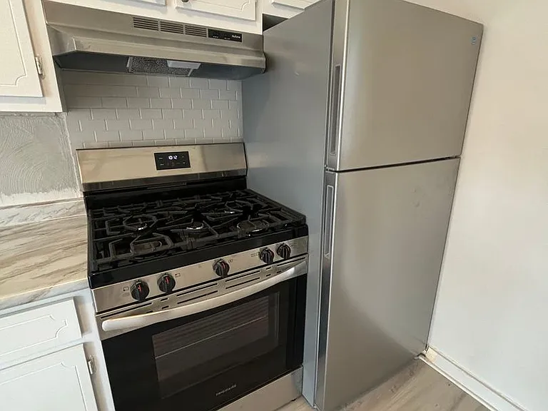 1489 Park Blvd — Photo 4