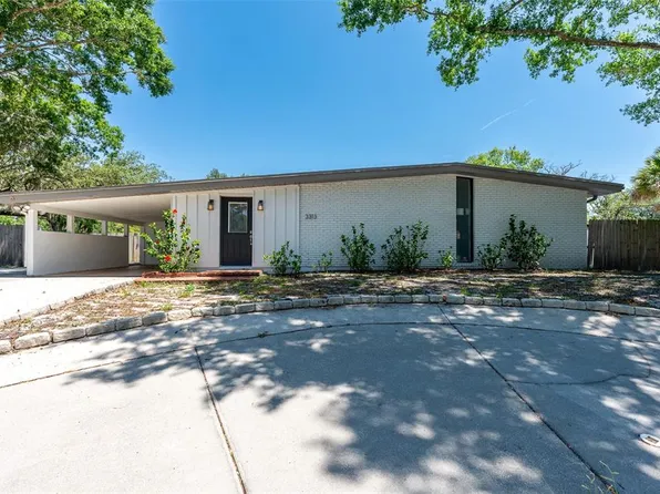 3313 Korina Ln, Tampa, FL 33618