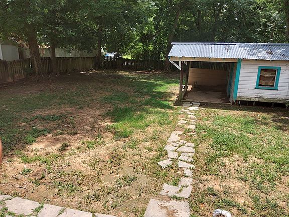 3rd image of 2040 E College St
