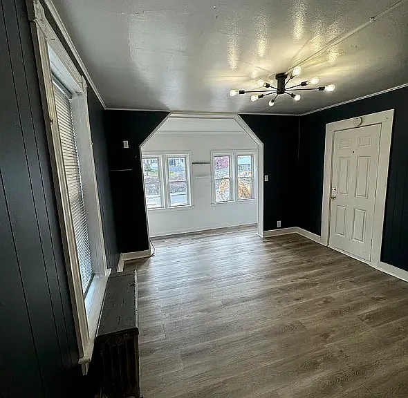 128 Main St #1 — Photo 5