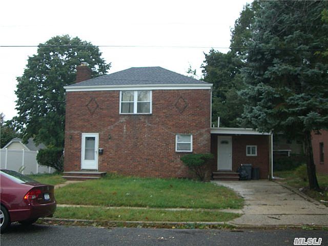 2nd image of 234 Newport Rd