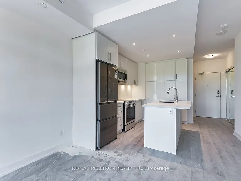 375 Sea Ray Ave #209 — Photo 11