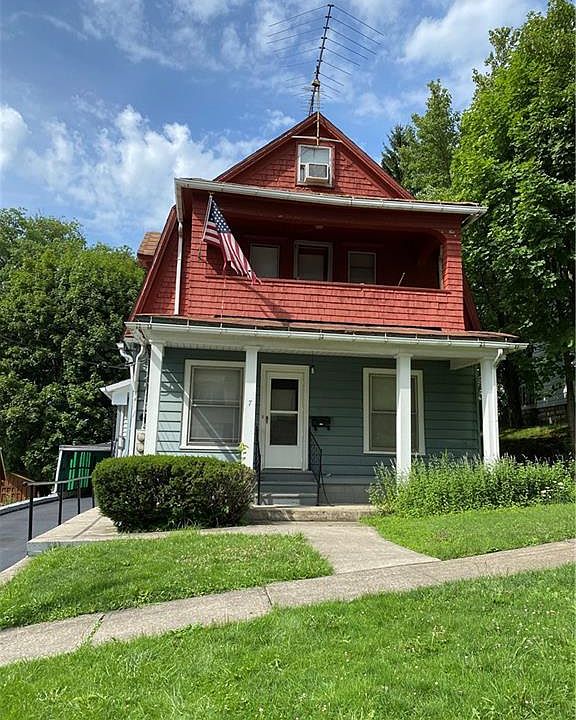 1st image of 7 Shaw Ave