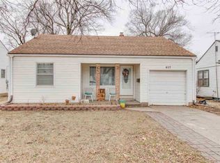 617 S Sylvan Ln, Wichita, KS 67218