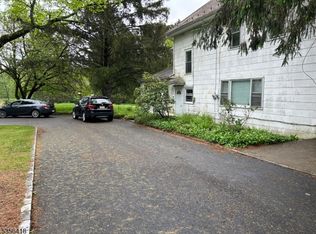 11 Mount Bethel Rd, Hackettstown, NJ 07840