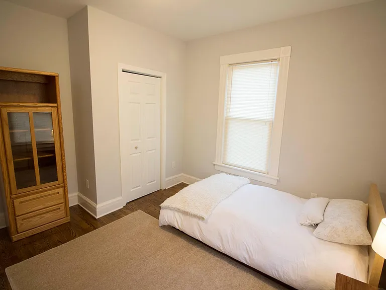 74 Oak St #B — Photo 11