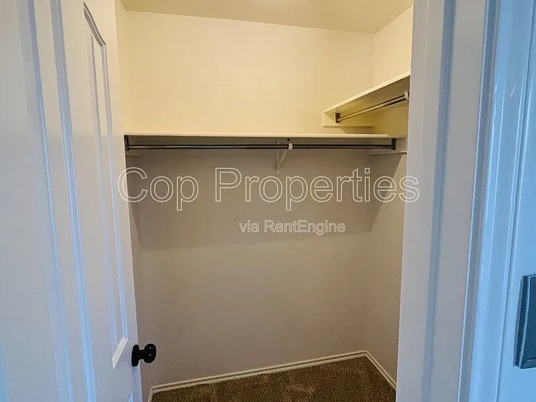 22622 Madison Park — Photo 14